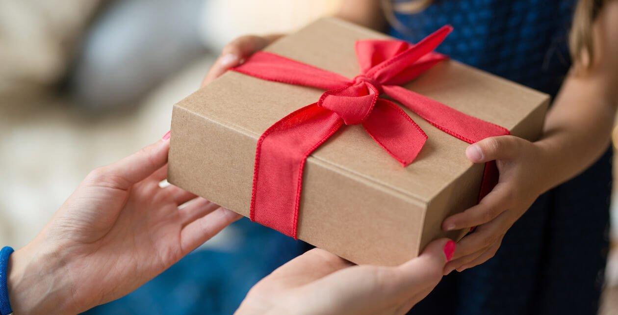 Noël : munissez-vous des meilleurs emballages cadeaux professionnels ! | RAJA