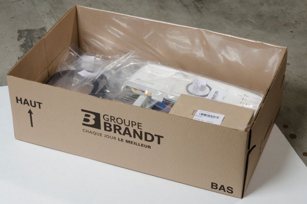 L'emballage chez Brandt, ce sont des boîtes personnalisées.