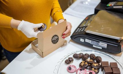 Tous les emballages de chocolats et de confiseries dont vous pourriez avoir besoin pour faire passer une Pâques mémorable à vos clients